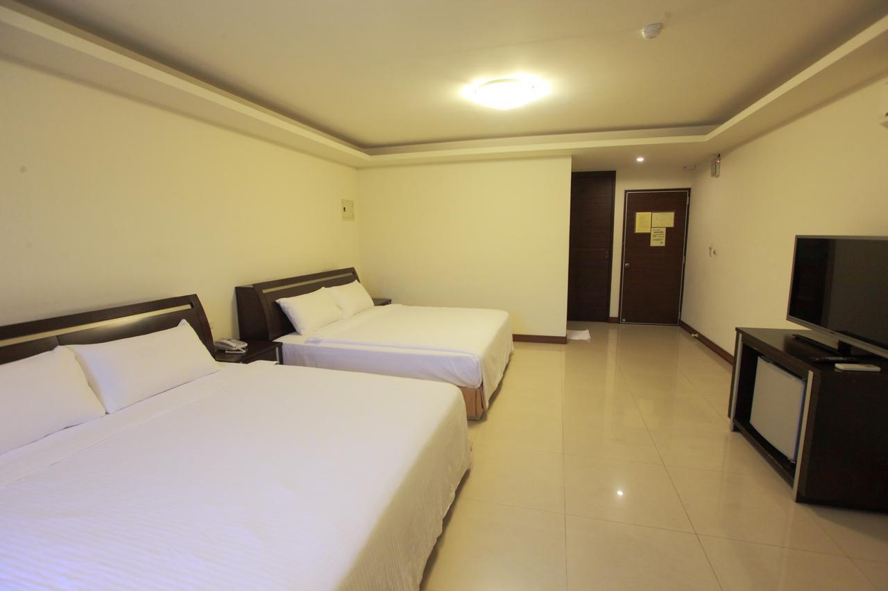 Yong Qi Hotel Hualian Zewnętrze zdjęcie