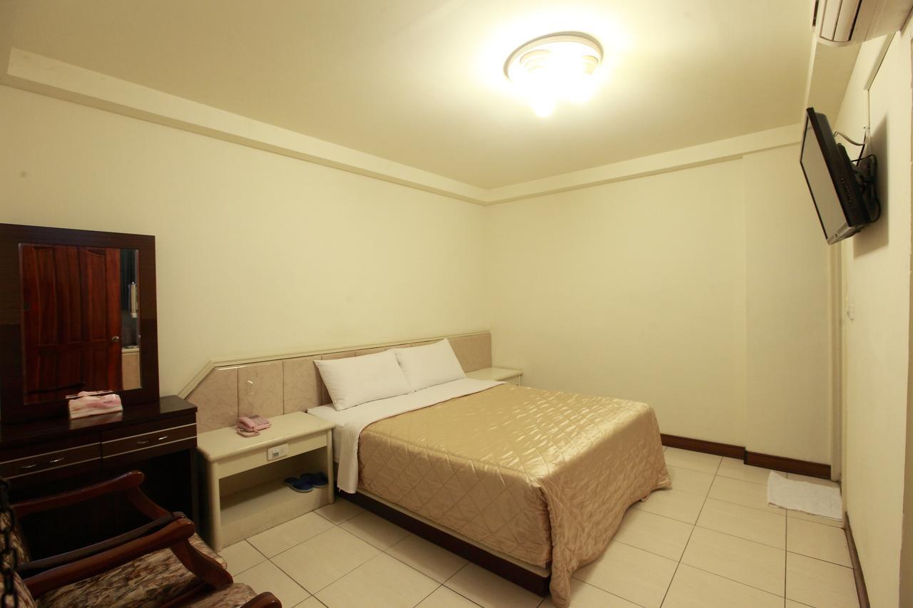 Yong Qi Hotel Hualian Zewnętrze zdjęcie
